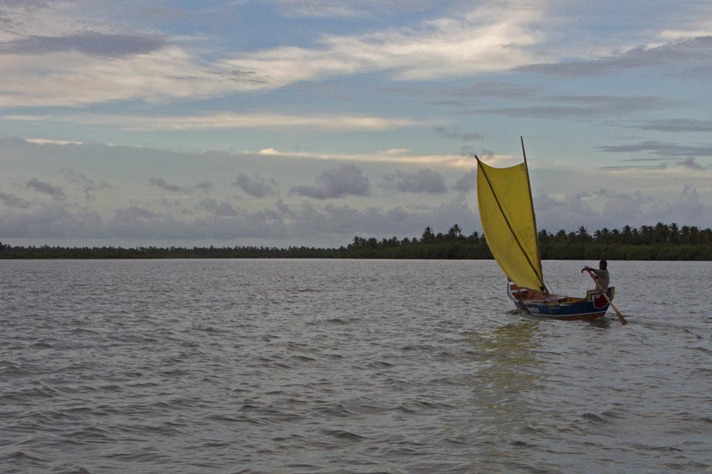19_lone-yellow-sail-boat