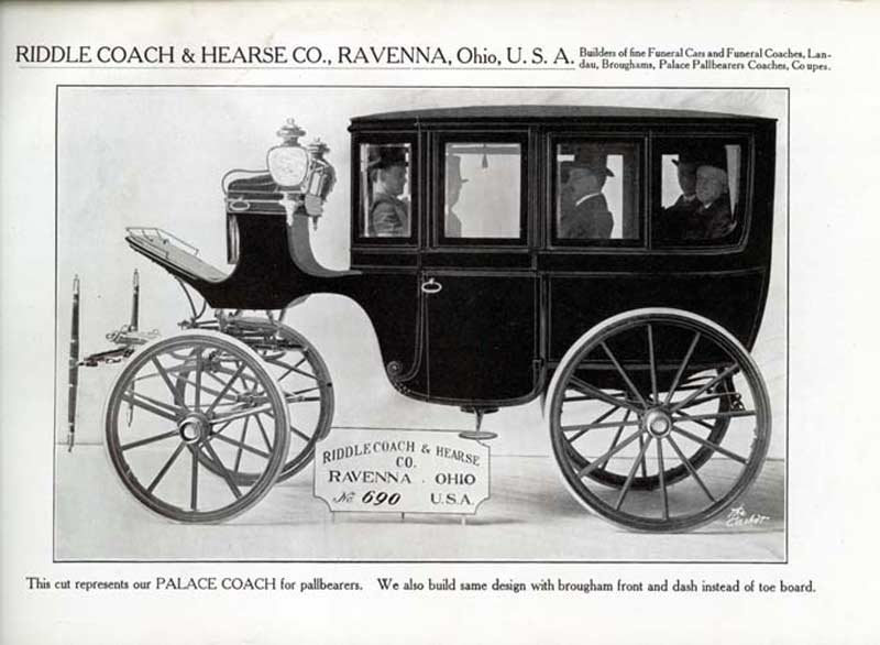 The Palace Coach, with Henry W. Riddle Sr. in the back and his son Maxwell