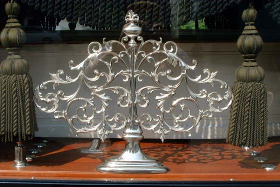 Oak Harbor Hearse — Silver-plated window ornament
