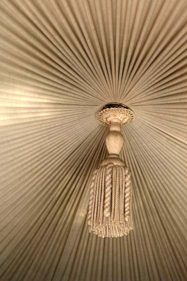 Oak Harbor Hearse — Inside — satin pleated ceiling
