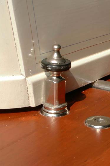 Oak Harbor Hearse — Inside — silver-plated bier pin