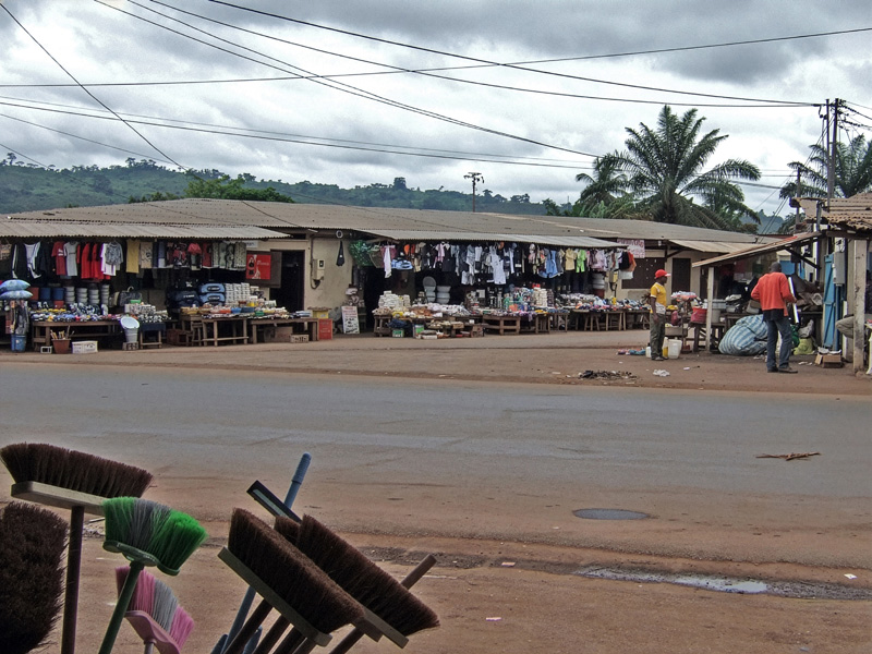 The market in Tchibanga