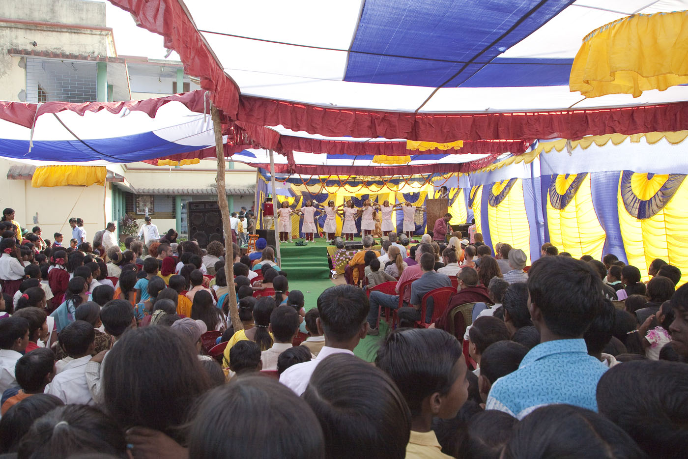 2010_cultural_performance_03